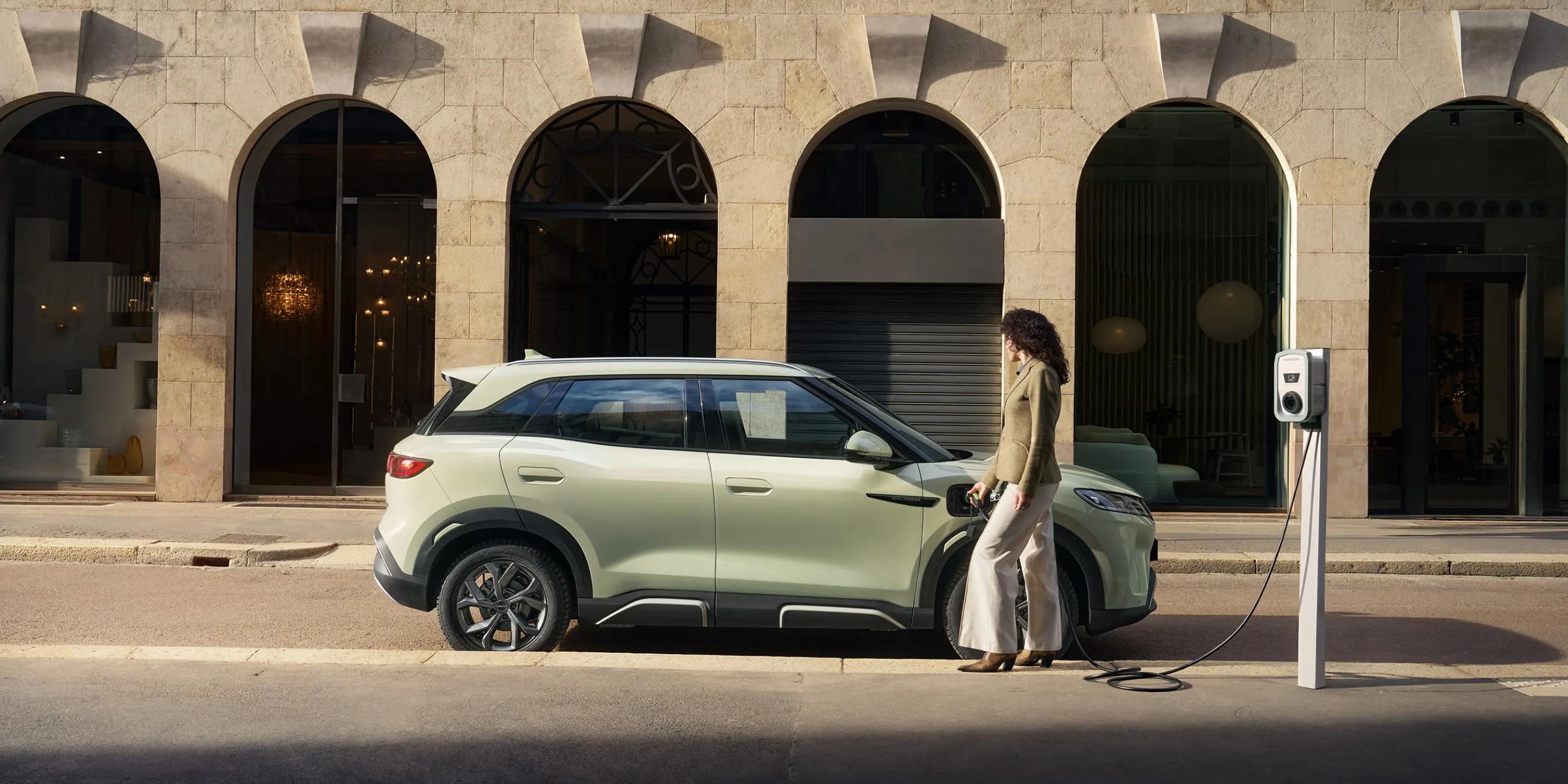 BYD ATTO 2 фото 10
