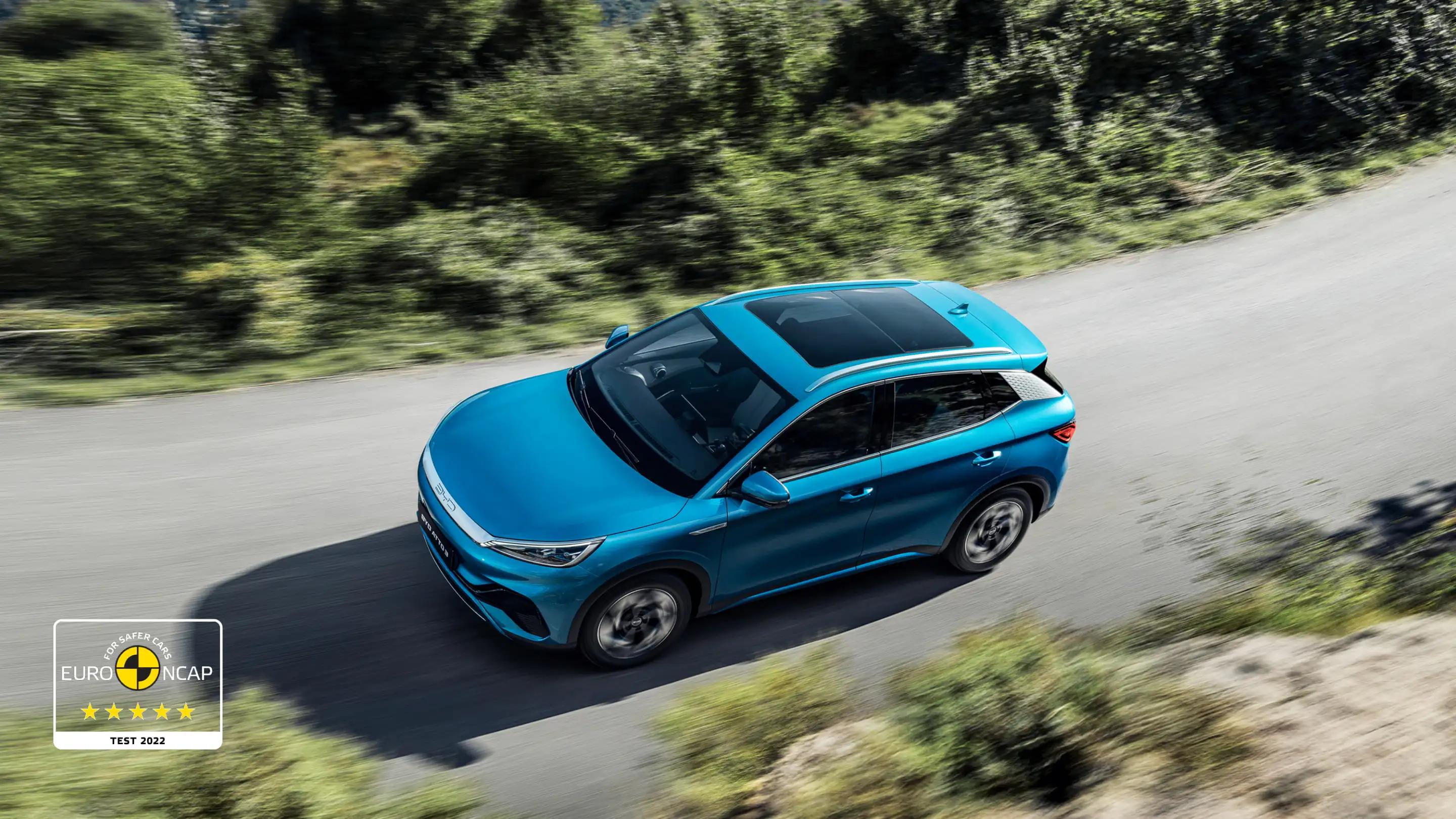 BYD ATTO 3 фото 8