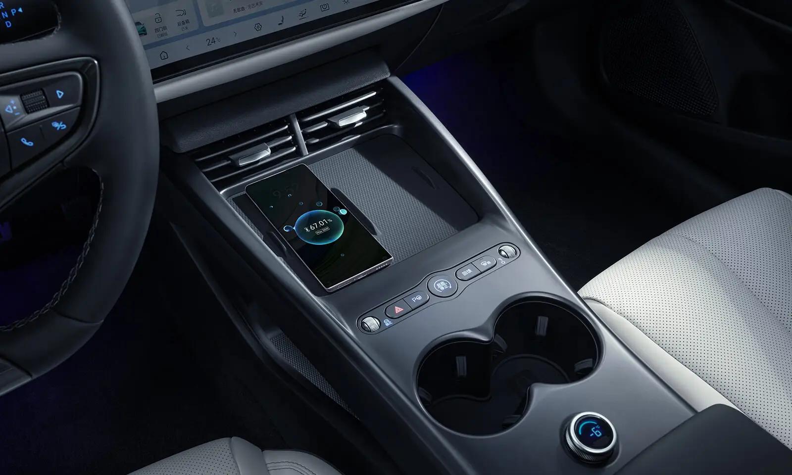 BYD Seal 06 EV фото 37