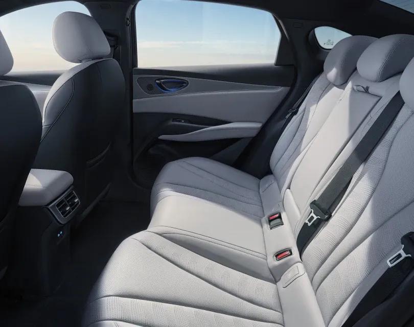 BYD Seal 6 DM-i фото 7