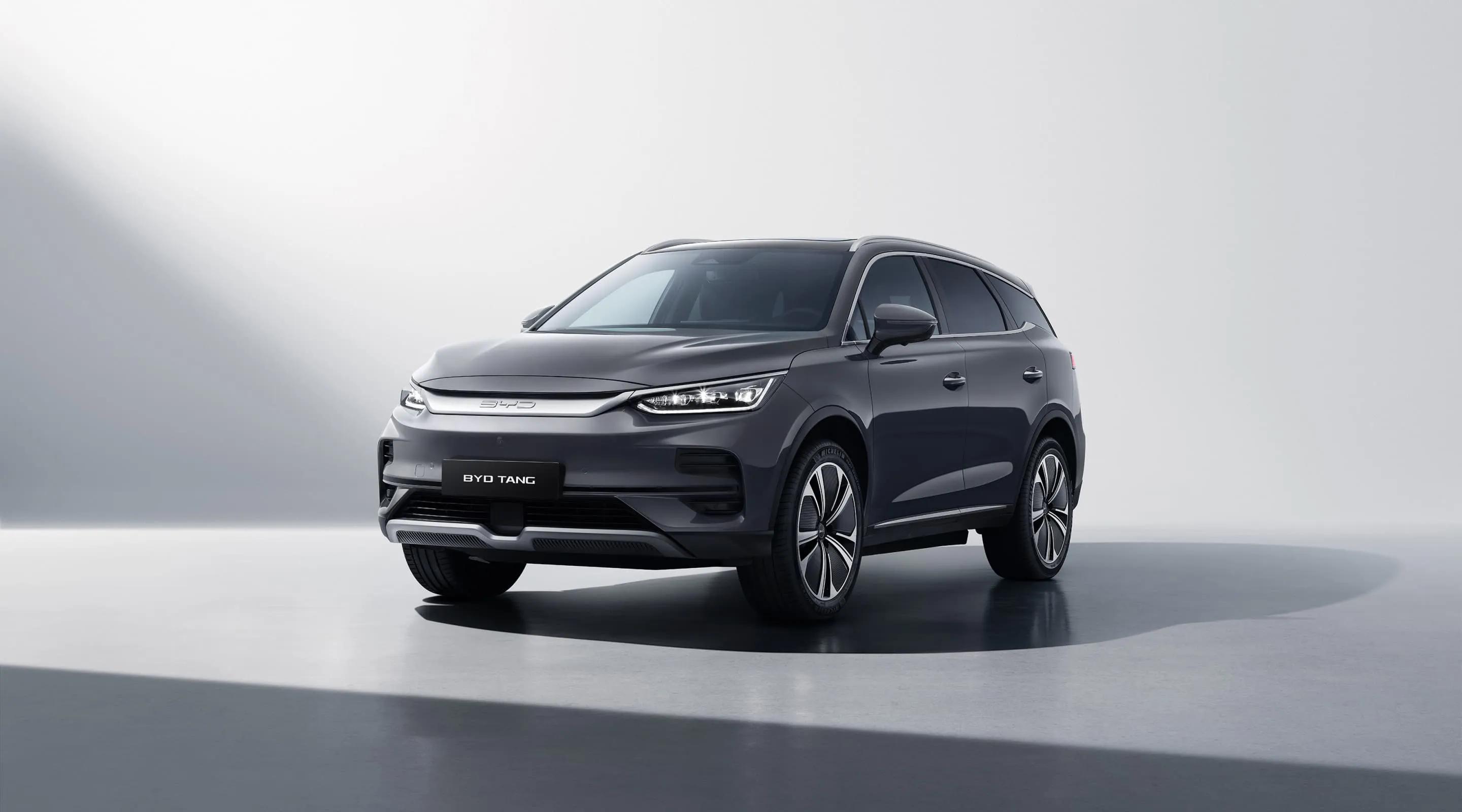 BYD Tang EV фото 4