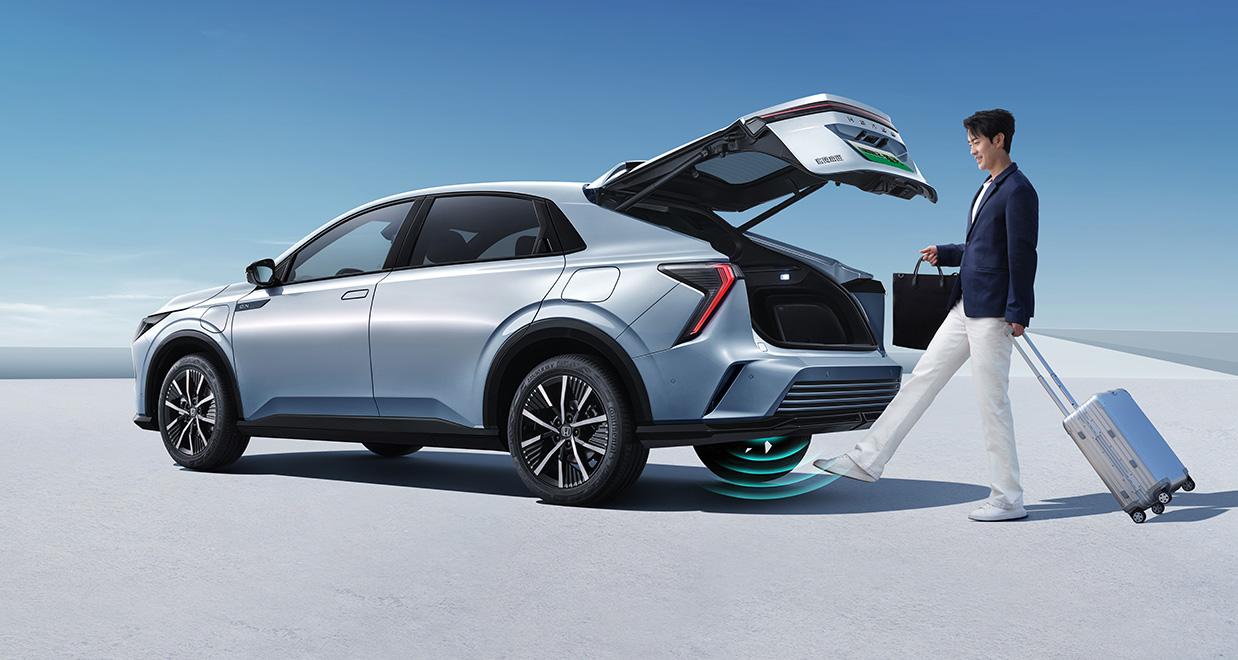 Honda e:NS2 фото 10