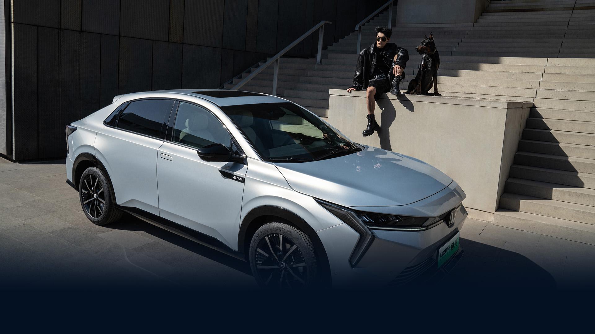 Honda e:NS2 фото 12