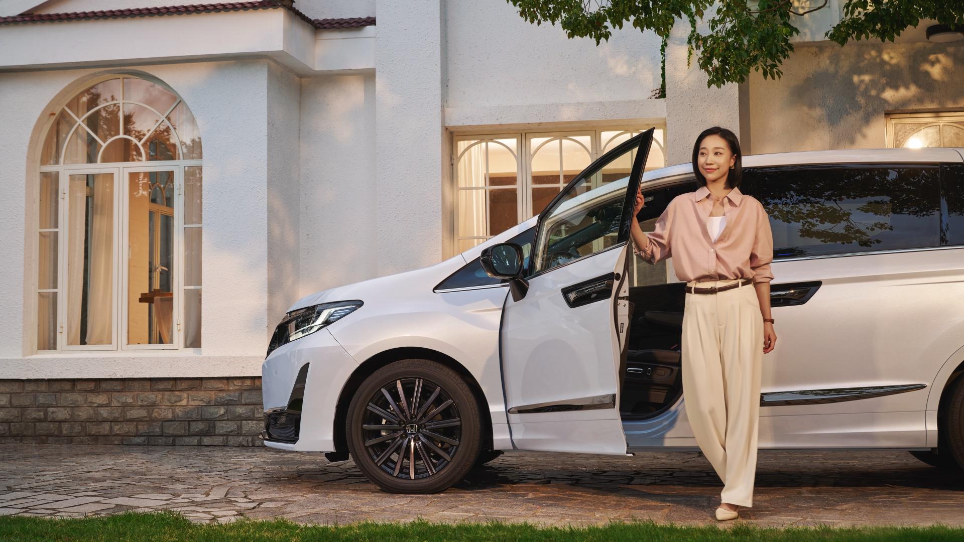 Honda ELYSION фото 3