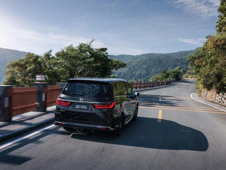 Honda ODYSSEY фото 10