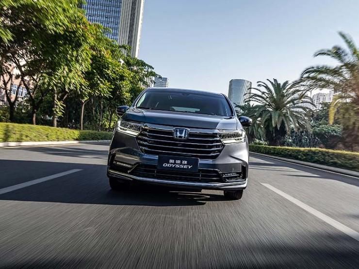 Honda ODYSSEY фото 8