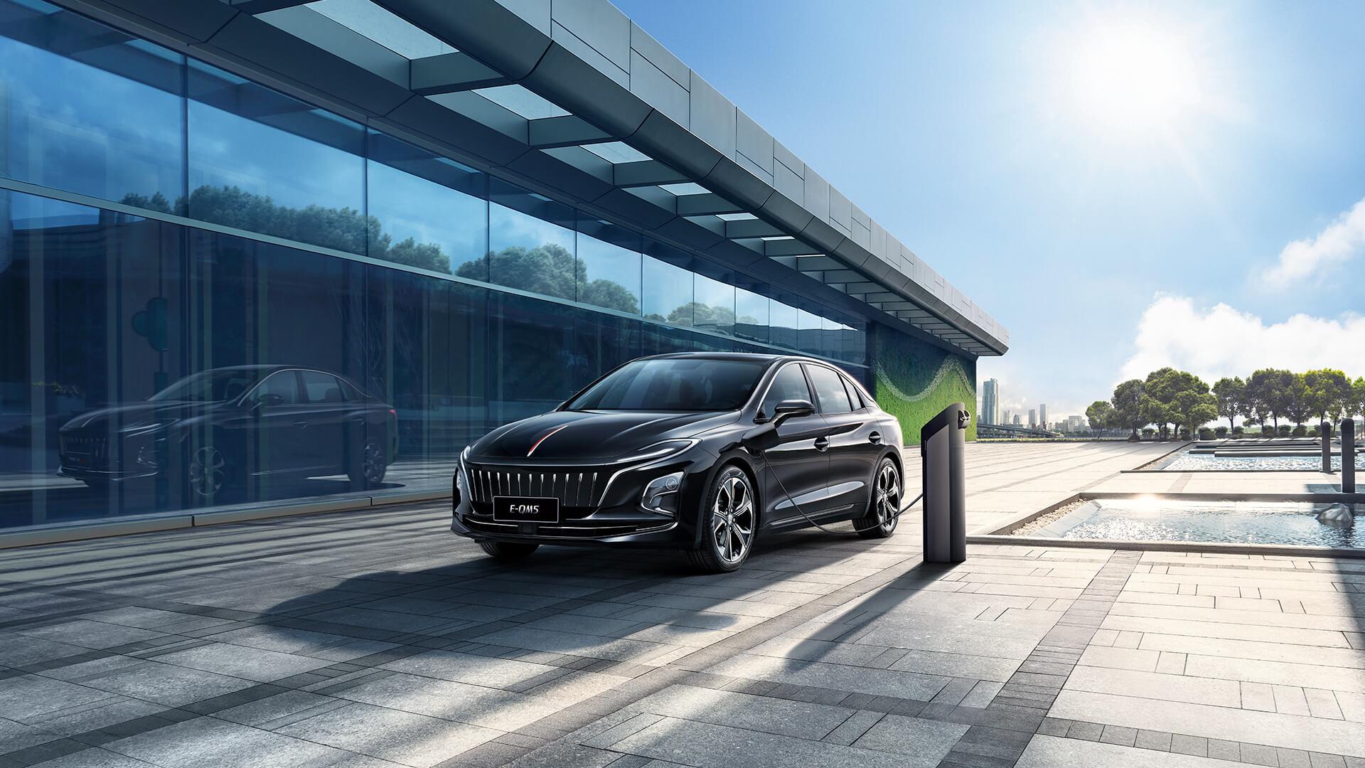 Hongqi E-QM5 фото 2