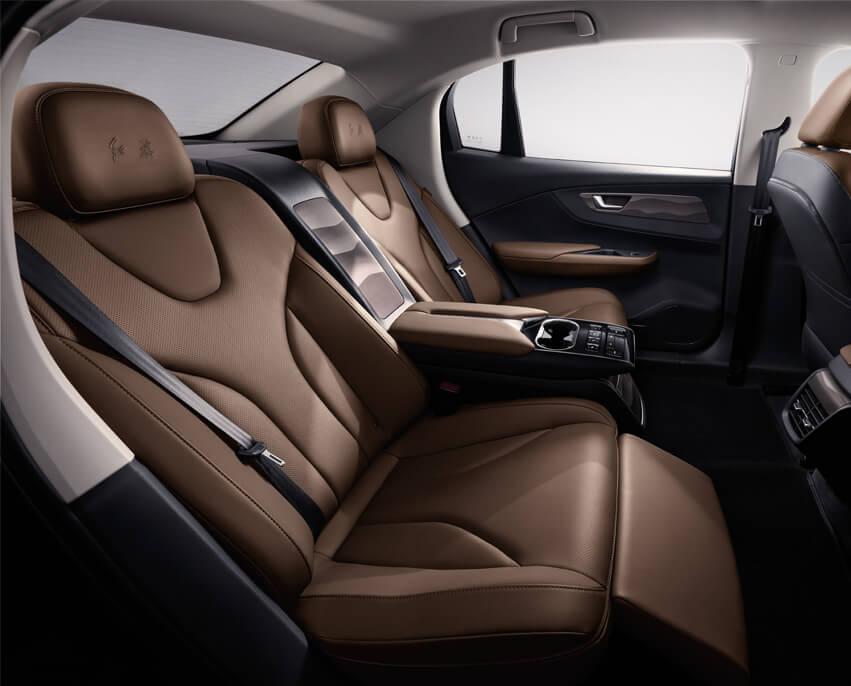 Hongqi E-QM5 фото 6