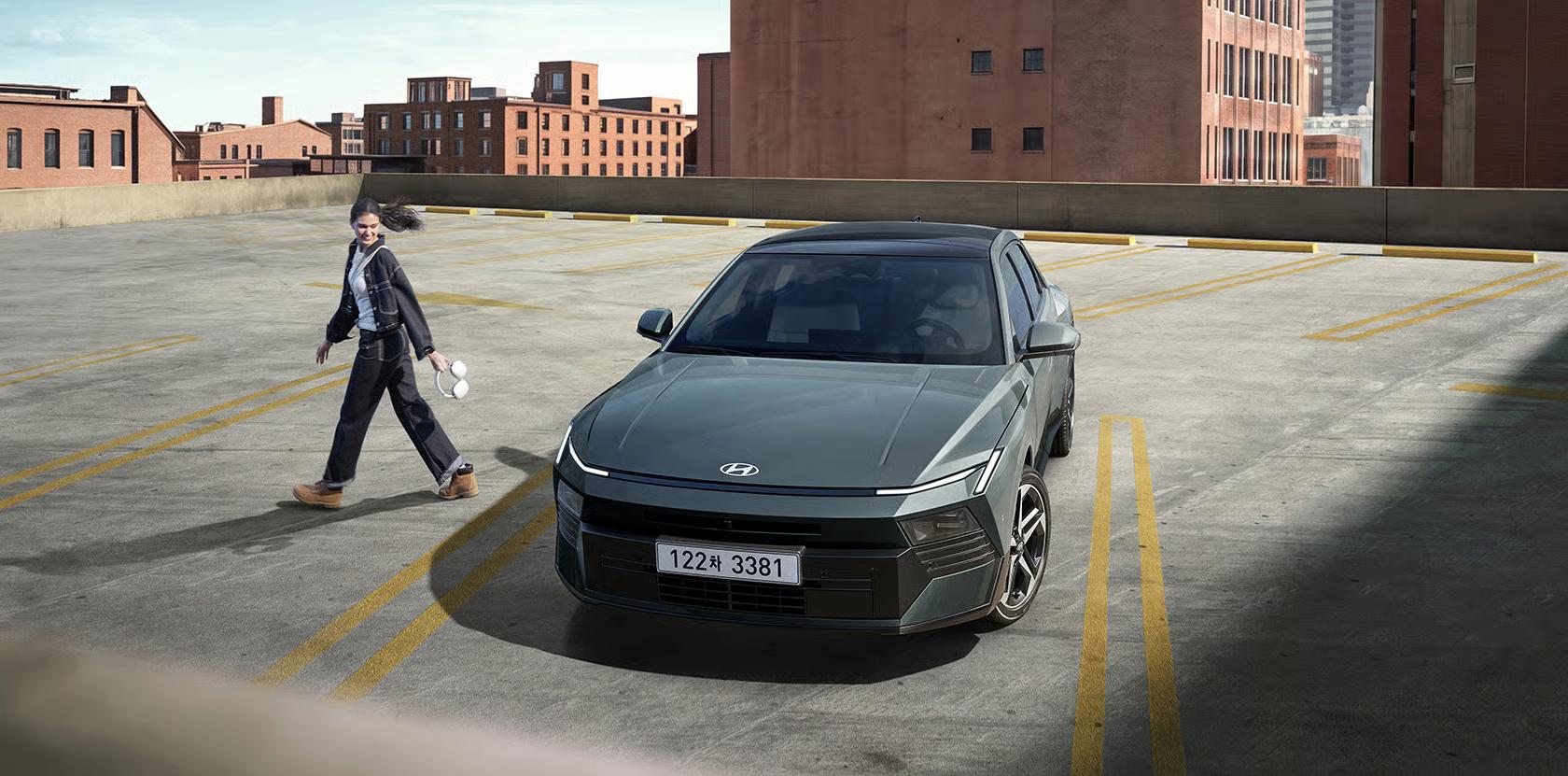 Hyundai Avante Hybrid фото 11