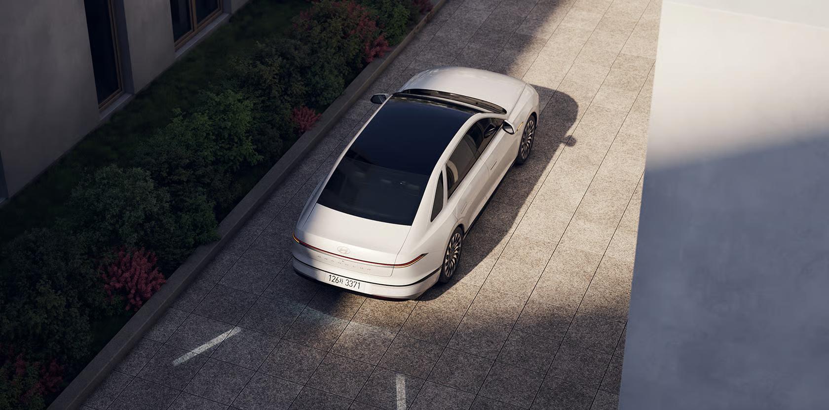 Hyundai Grandeur Hybrid фото 14