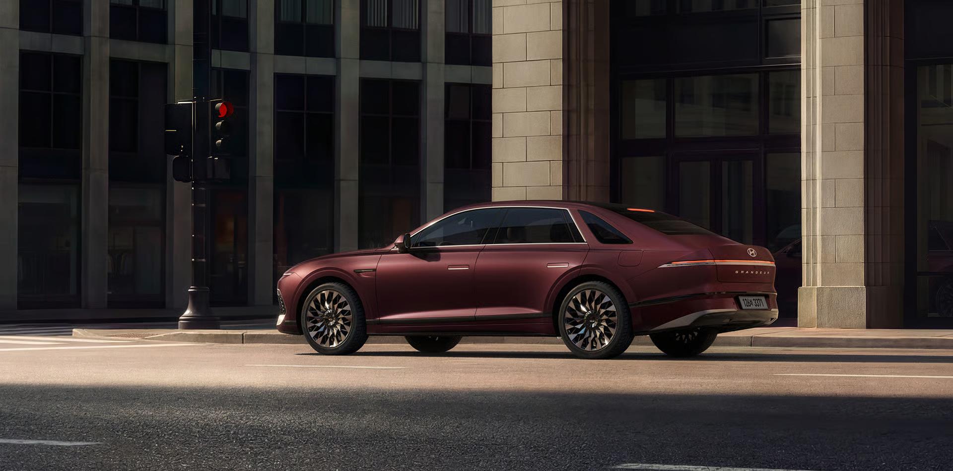 Hyundai Grandeur Hybrid фото 15