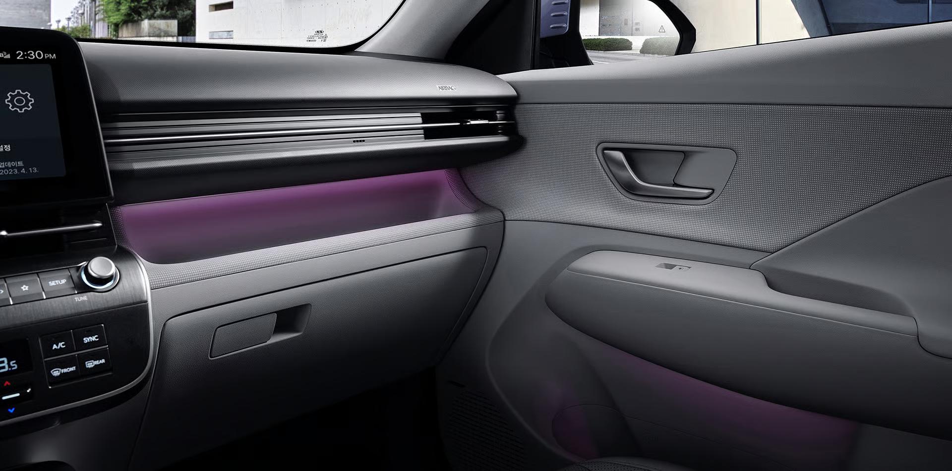 Hyundai KONA Electric фото 19