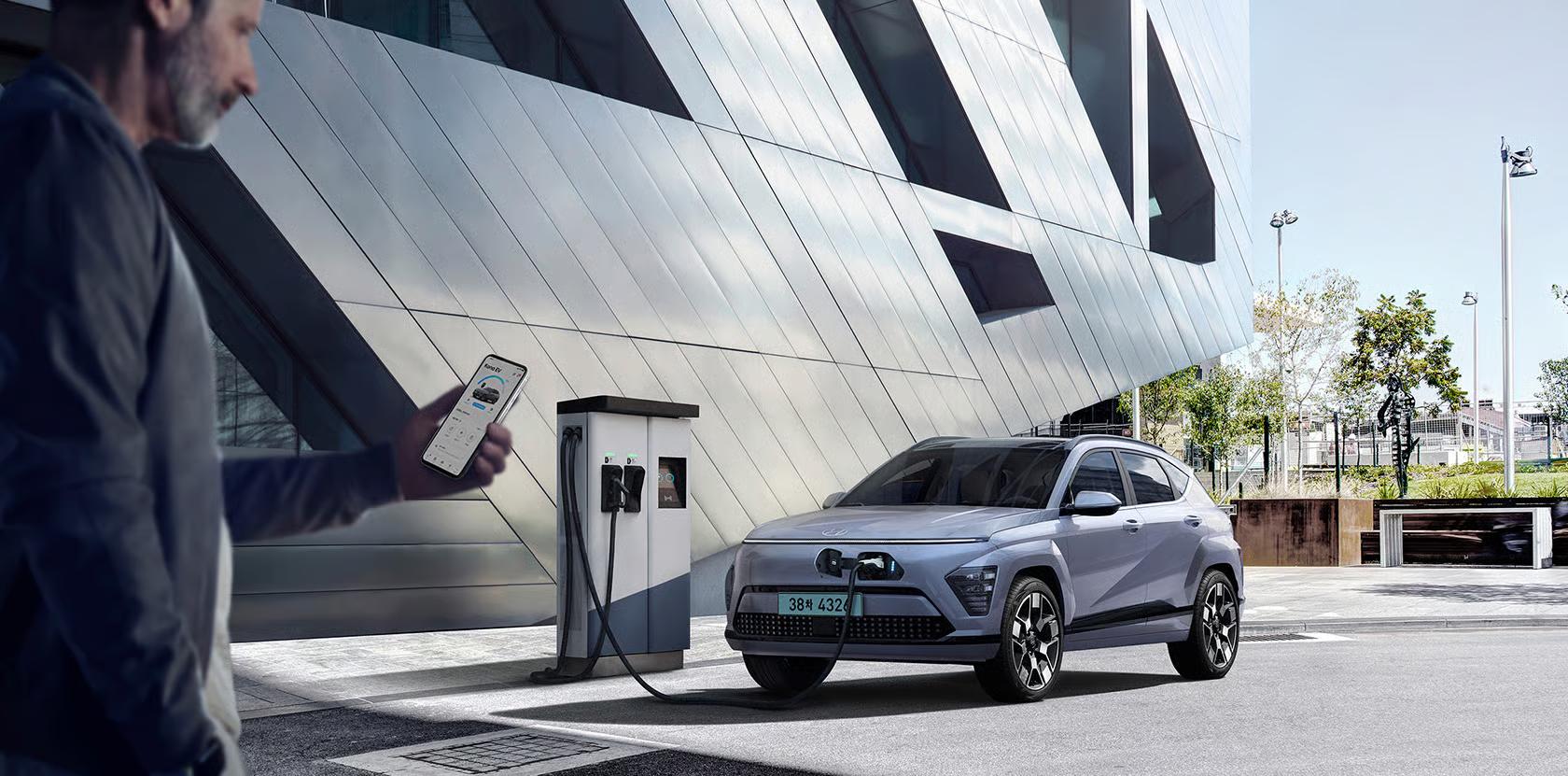 Hyundai KONA Electric фото 3
