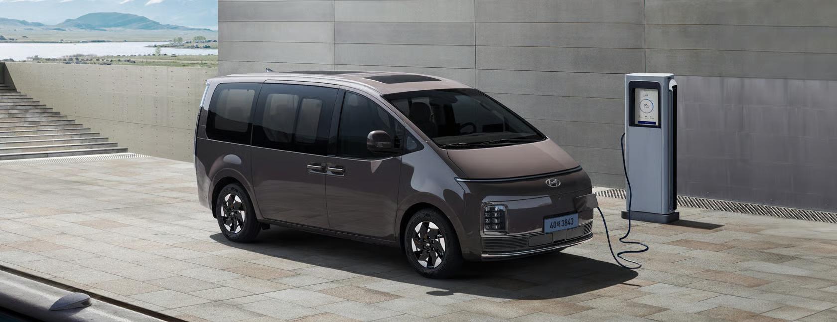 Hyundai STARIA Electric фото 40