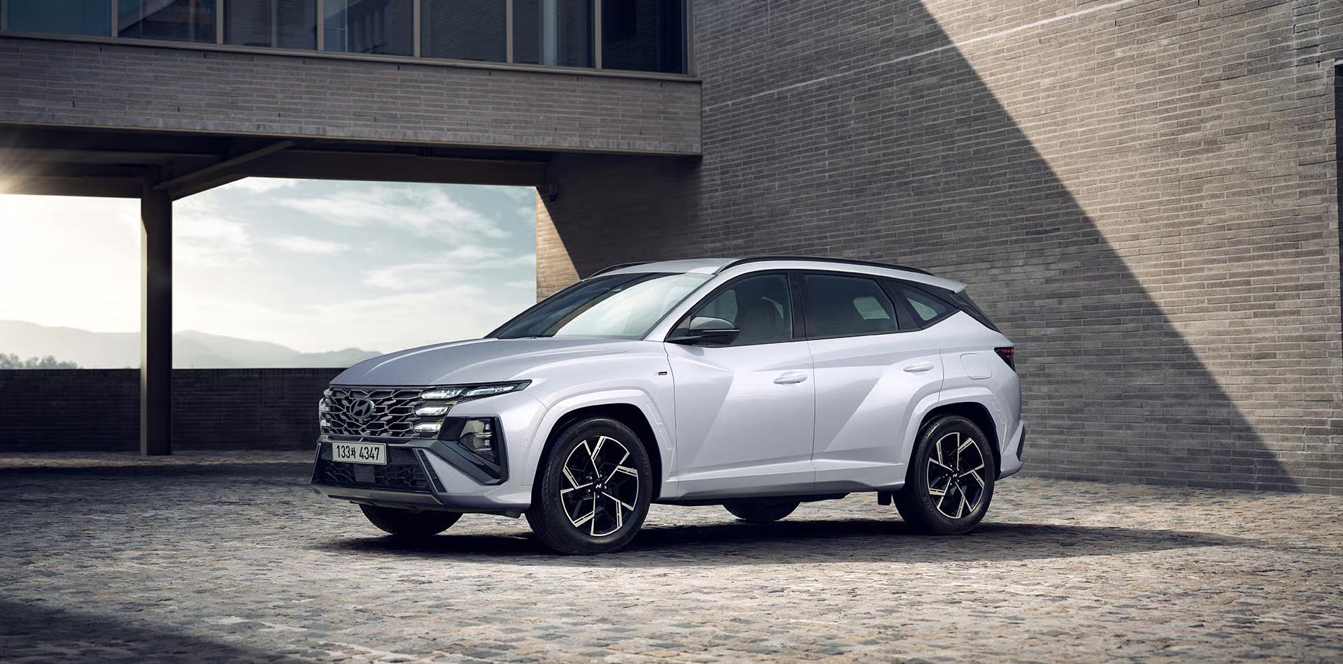 Hyundai TUCSON Hybrid фото 13